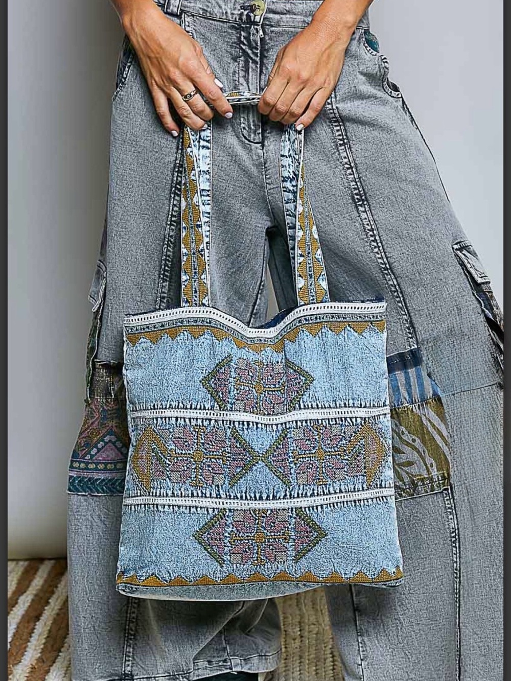 POL Blue Patterned Ethnic Tote